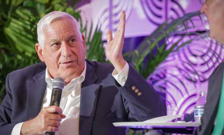 Walter Isaacson on Elon Musk, his method for writing books | Books Walter Isaacson on Elon Musk, his method for writing books | Books