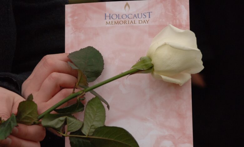 Holocaust Memorial poems preserved in anthologies