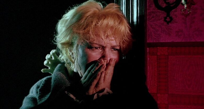 Top 10 Horror Movie Anthologies! Top 10 Horror Movie Anthologies!