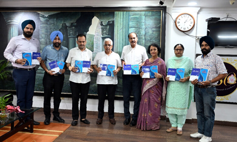 JU VC releases Punjabi literature anthologies JU VC releases Punjabi literature anthologies