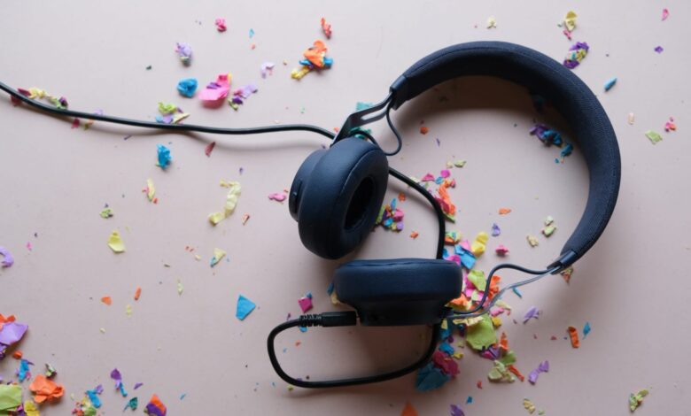 8 Podcasts That Will Make You a Better Writer 8 Podcasts That Will Make You a Better Writer