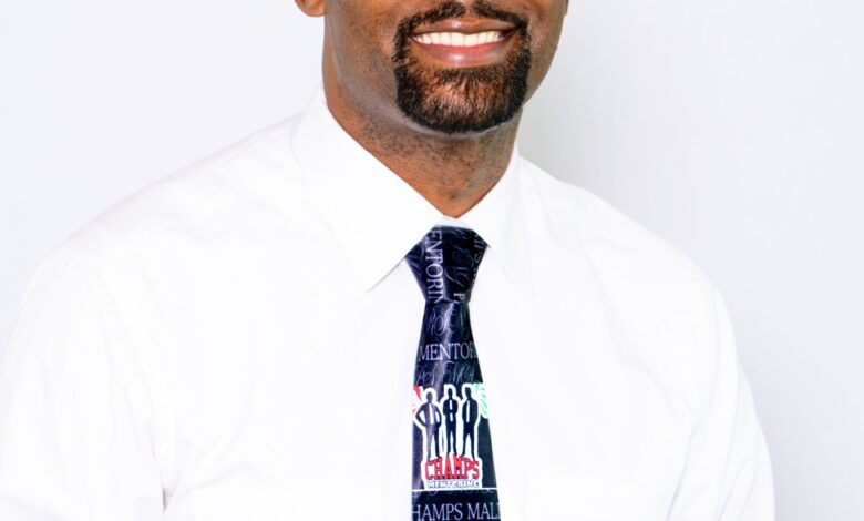 From Ida B. Wells to Impact: The Legacy-Driven Leadership of Dr. Vondale E. Singleton Sr. From Ida B. Wells to Impact: The Legacy-Driven Leadership of Dr. Vondale E. Singleton Sr.