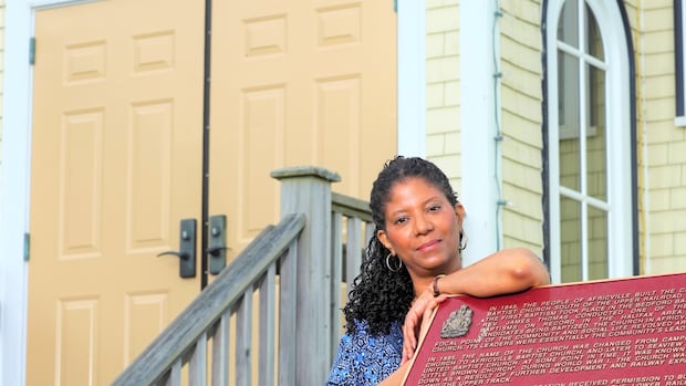 Q&A: Hamilton author on the ‘shocking’ lack of understanding about the impacts of racism on mental health Q&A: Hamilton author on the ‘shocking’ lack of understanding about the impacts of racism on mental health
