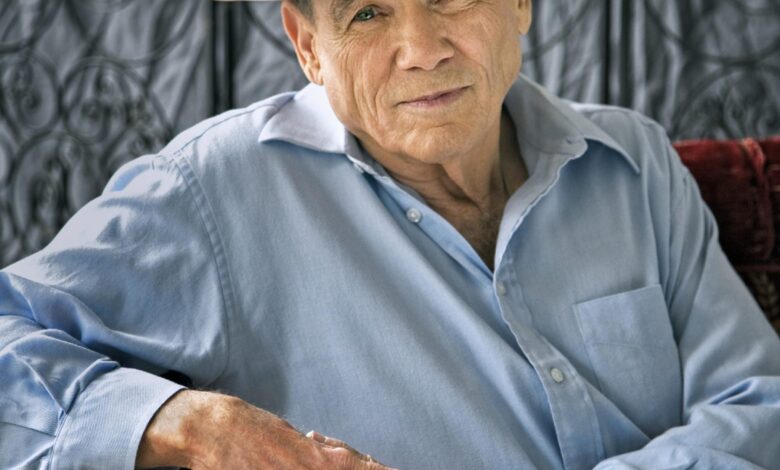 ‘Wayfaring Stranger’: Author Q&A with Crime Writer James Lee Burke ‘Wayfaring Stranger’: Author Q&A with Crime Writer James Lee Burke