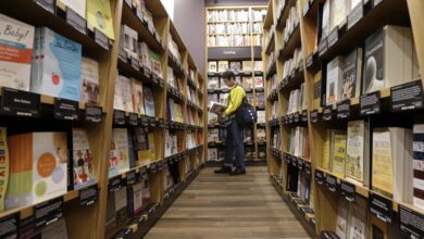 How Amy Chua Convinced J.D. Vance to Write His Story