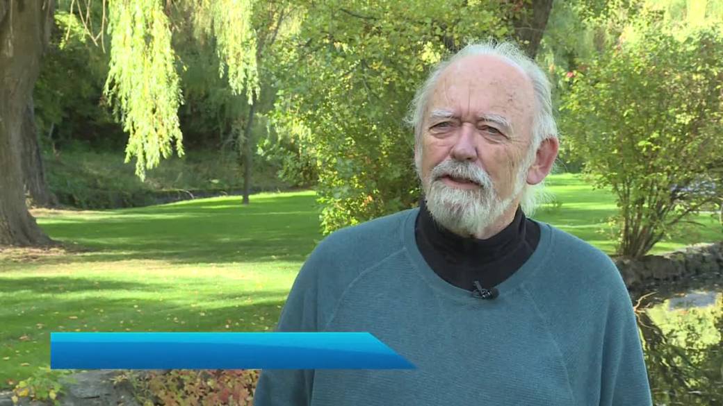 Click to play video: 'Vernon poets featured in documentary'