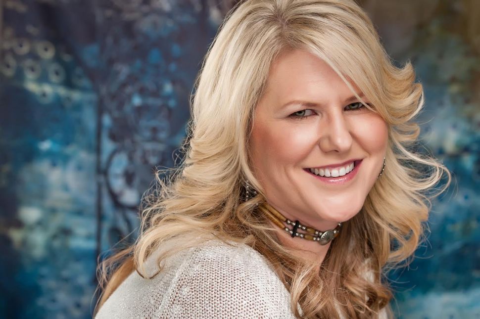 E-Books Let Kristen Ashley Turn Years of Rejection Into a Self-Publishing Empire