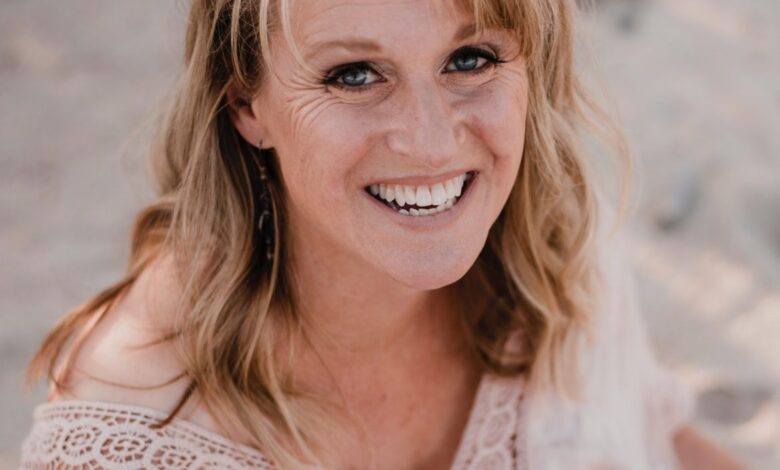 ‘Happy Hour’ Author Elissa Bass Coming To Playhouse on Wednesday [Q&A]